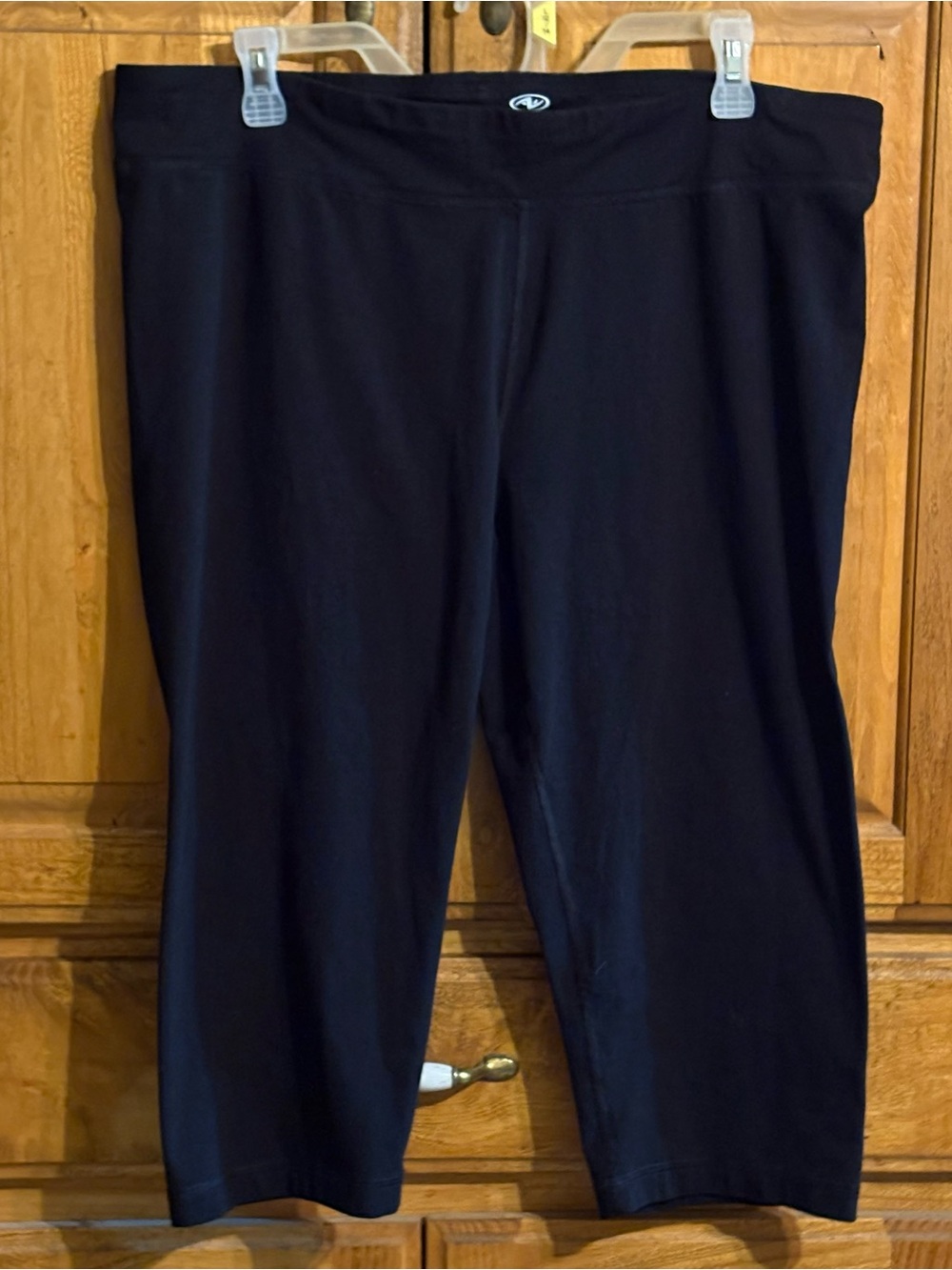 Women's Athletic Works Black Capri Length Athletic Pants XL